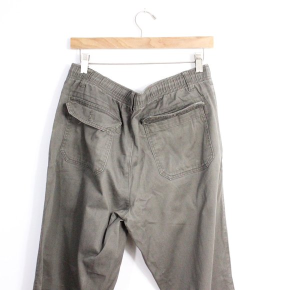 *Denver Hayes Olive Straight Leg Chino - Picture 6 of 6